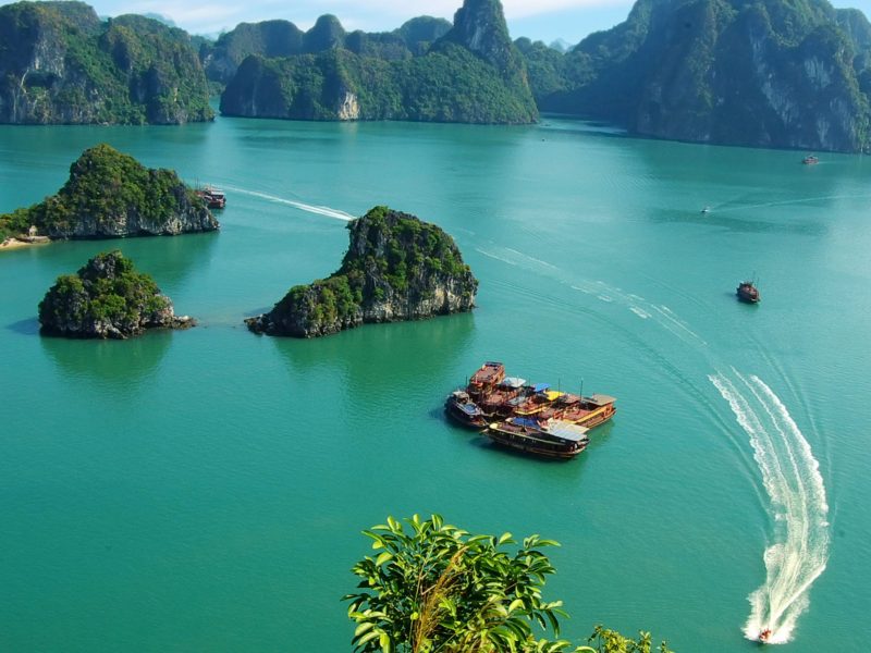 Ha Long Bay And Ha Noi 5 – Day Adventure
