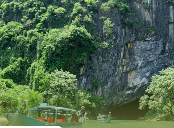 Private tour: Full-day Echoes Of History Journey To Phong Nha Cave