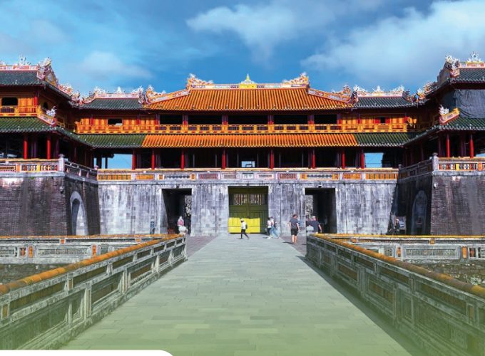 Private tour: Full-day Imperial Hue And Scenic Hai Van Pass Discovery