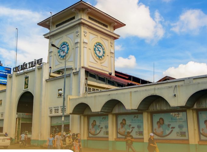Private tour: Half-day Shopping Journey In Ho Chi Minh City