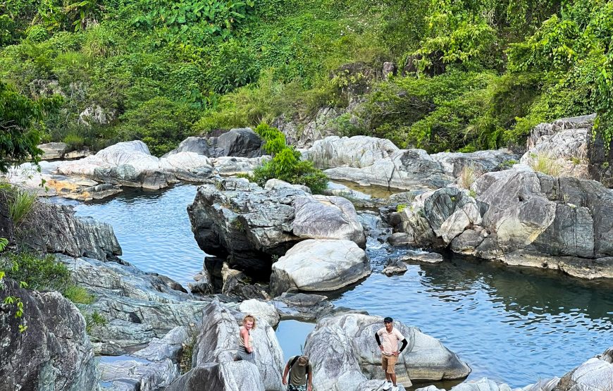 Private tour: Full-day Loc Yen Ancient Village & O O Waterfall