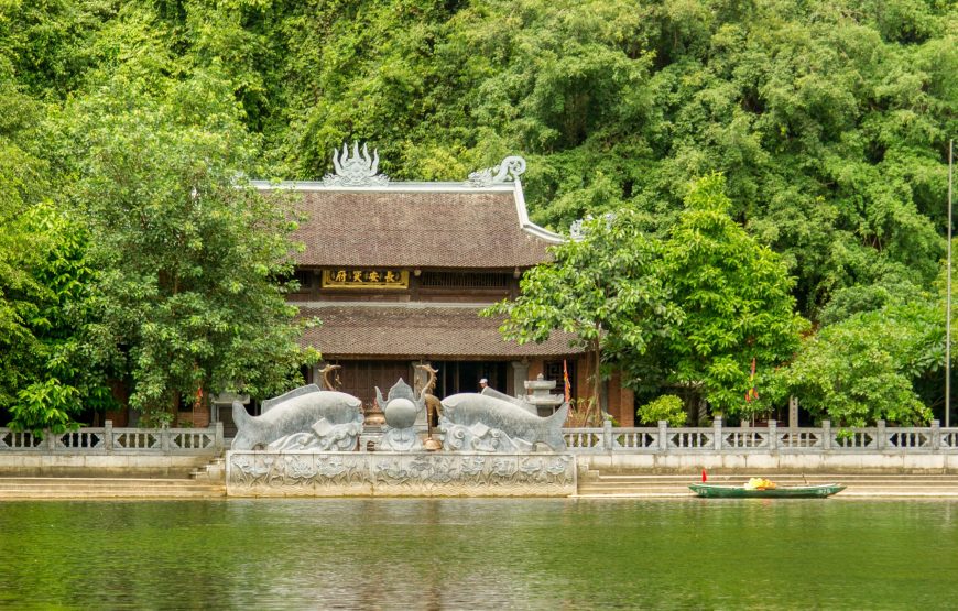 Full-day Exploring Hoa Lu And Trang An Grottoes