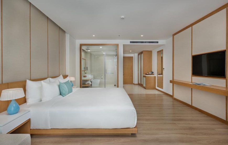 [01 Night stay Voucher] TMS Hotel Da Nang Beach (Premier Suite Room)