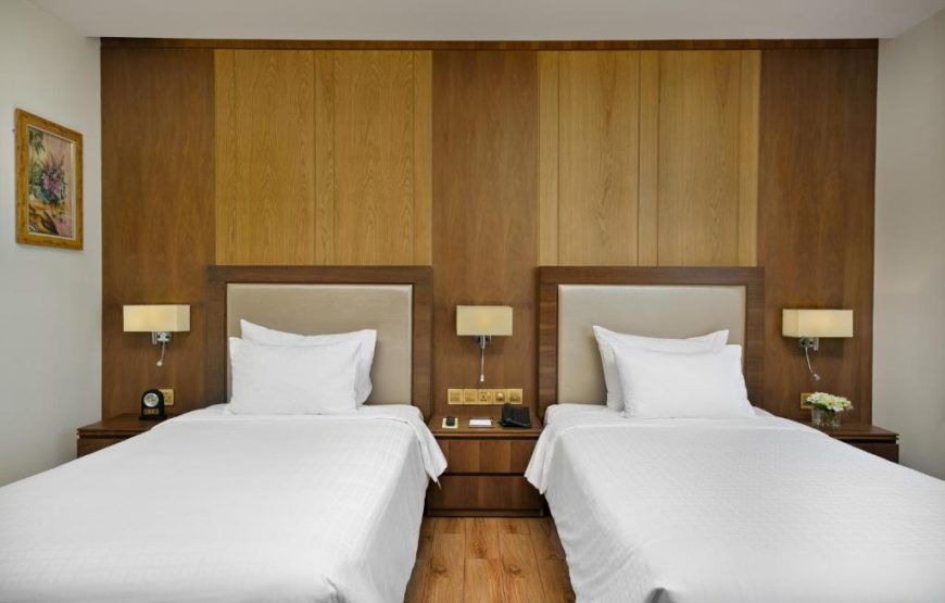 [01 Night stay Voucher] Nhu Minh Plaza Hotel (Deluxe Room)